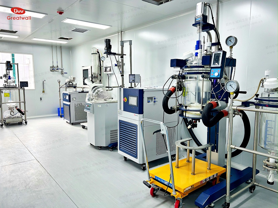 升降過(guò)濾反應(yīng)釜