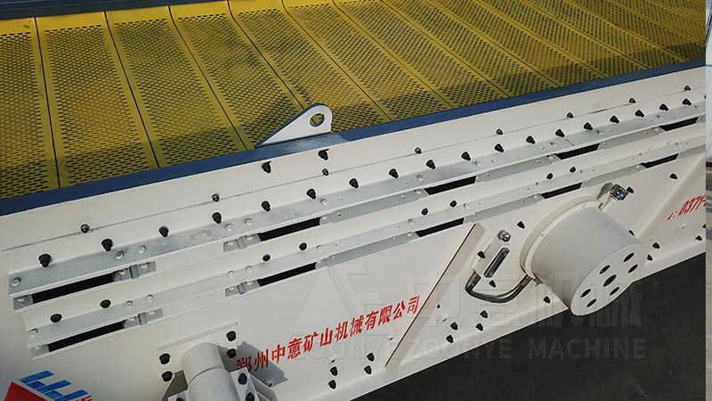 礦物垃圾處置中心全套設(shè)備馳張篩實(shí)地工廠圖片 礦物垃圾處置中心全套設(shè)備馳張篩實(shí)地工廠圖片